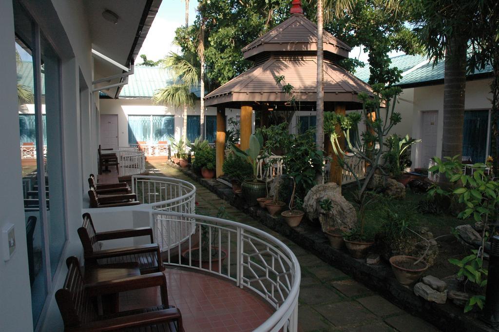 Emerald Land Hotel Mandalay Exterior photo