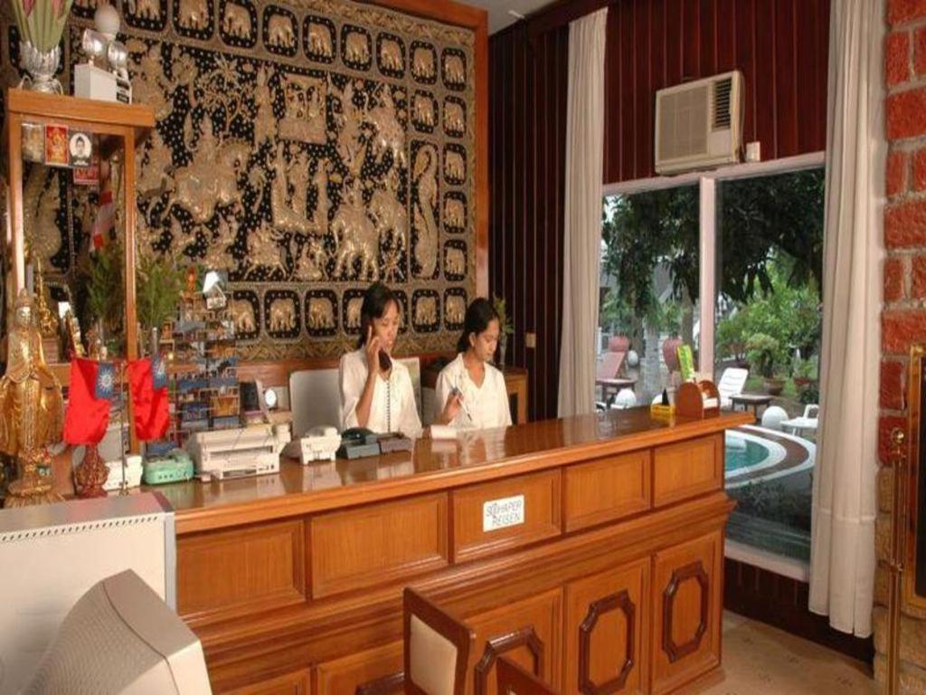 Emerald Land Hotel Mandalay Exterior photo