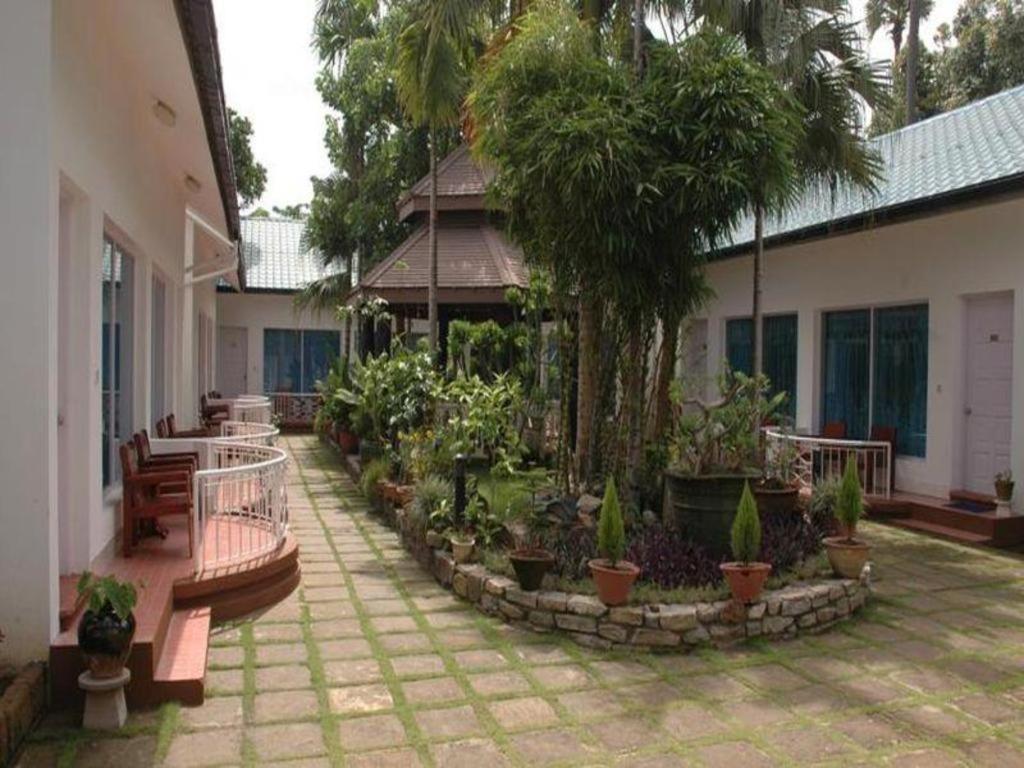 Emerald Land Hotel Mandalay Exterior photo