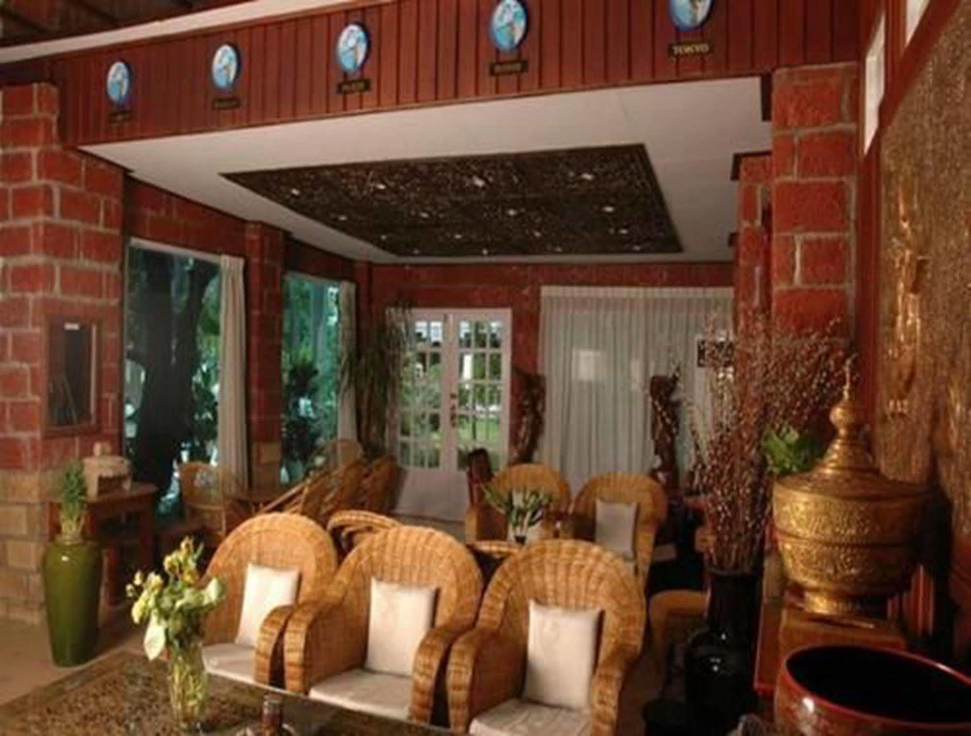 Emerald Land Hotel Mandalay Exterior photo